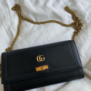 Gucci Wallet/ Crossbody